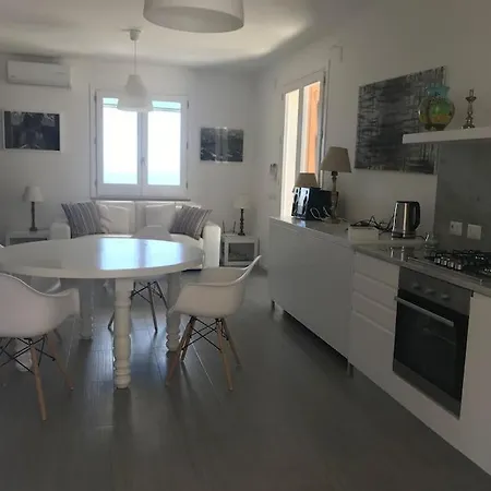 Sicily, Gorgeous With Private Pool, Near Cefalu' Villa Finale