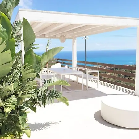 Sicily, Gorgeous With Private Pool, Near Cefalu' Finale