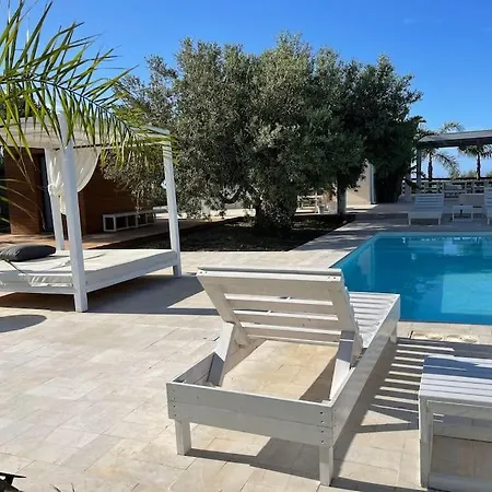 Sicily, Gorgeous With Private Pool, Near Cefalu' Villa
