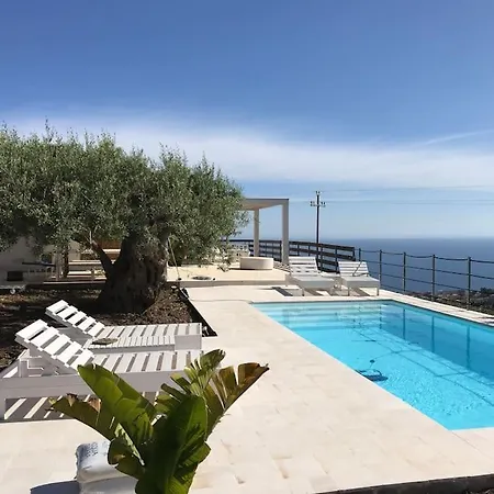 Sicily, Gorgeous With Private Pool, Near Cefalu' * Finale