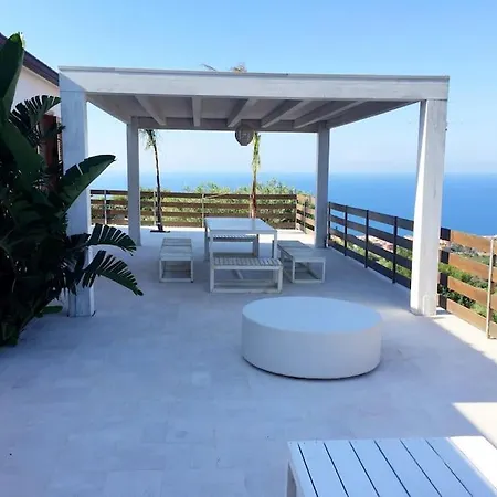 Sicily, Gorgeous With Private Pool, Near Cefalu'