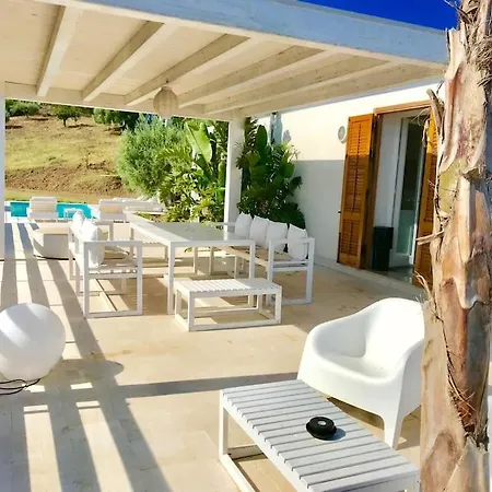 Villa Sicily, Gorgeous With Private Pool, Near Cefalu' Finale