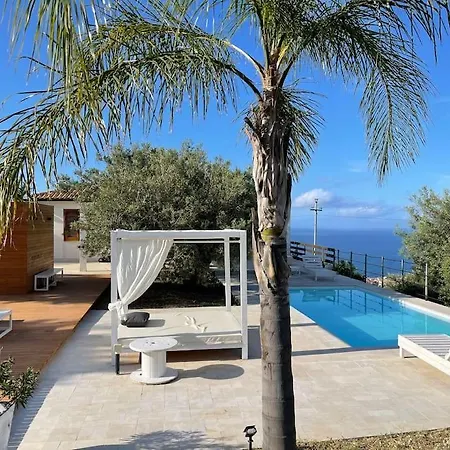 Sicily, Gorgeous With Private Pool, Near Cefalu' Villa Finale