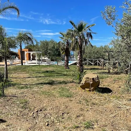 Sicily, Gorgeous With Private Pool, Near Cefalu' Villa